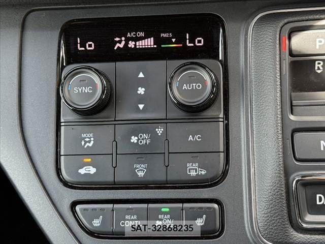 Honda STEP WGN 2024-02 8372230-28