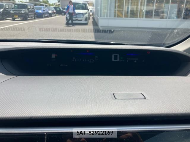 Honda STEP WGN 2018-04 8372231-16