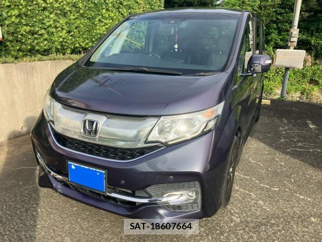 Honda STEP WGN 2015-08 8372235-0