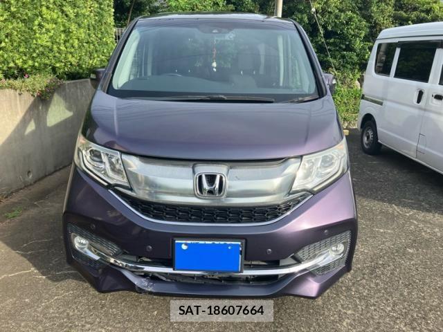 Honda STEP WGN 2015-08 8372235-1