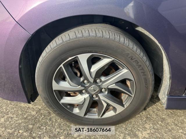 Honda STEP WGN 2015-08 8372235-8
