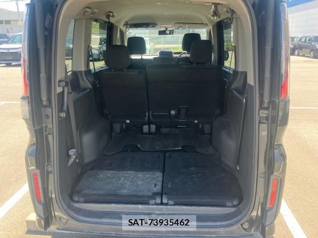 Honda STEP WGN 2015-05 8415131-9