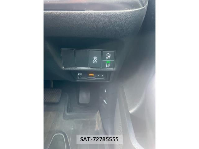 Honda STEP WGN 2016-03 8415127-17