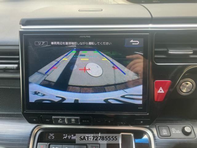 Honda STEP WGN 2016-03 8415127-26