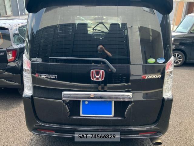 Honda STEP WGN 2012-01 8415150-11
