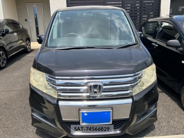 Honda STEP WGN 2012-01 8415150-1