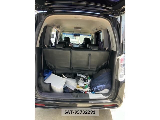 Honda STEP WGN 2009-11 8415152-21