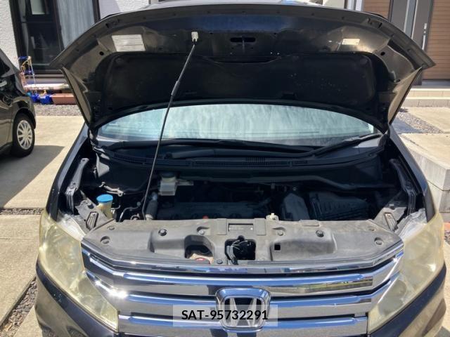 Honda STEP WGN 2009-11 8415152-25