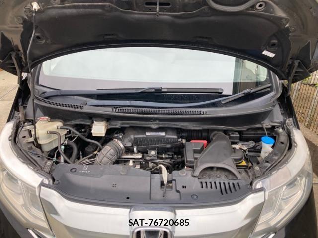 Honda STEP WGN 2017-02 8415138-2
