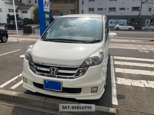 Honda STEP WGN 2008-08 8415144-2