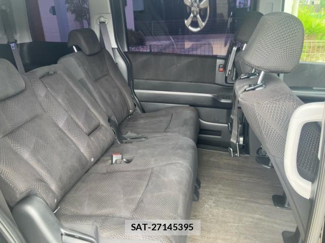 Honda STEP WGN 2010-03 8415146-17