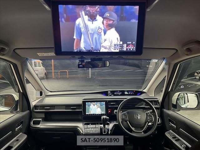 Honda STEP WGN 2015-05 8415129-1