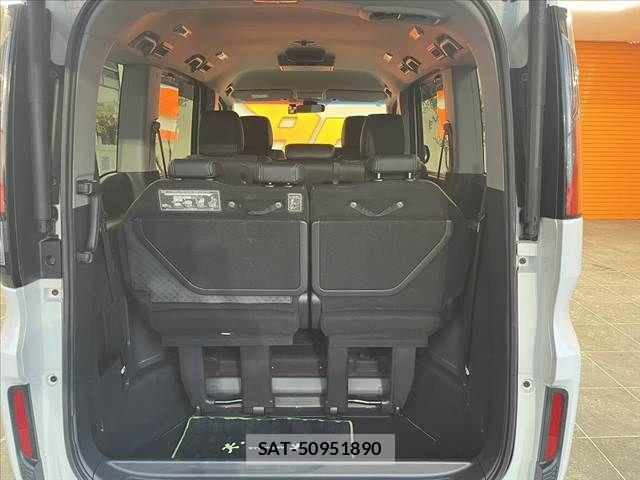 Honda STEP WGN 2015-05 8415129-20
