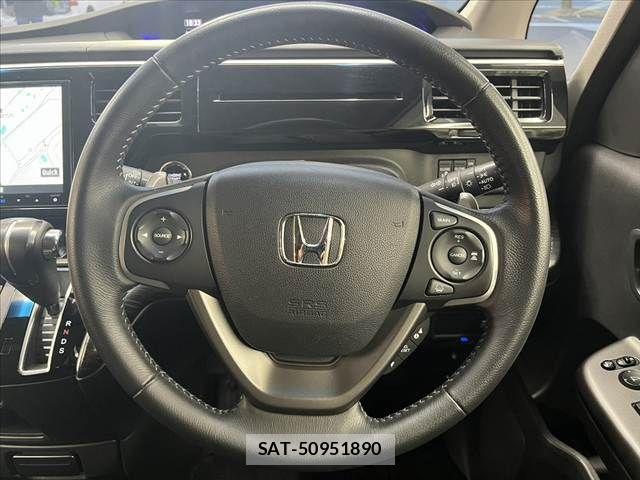 Honda STEP WGN 2015-05 8415129-26