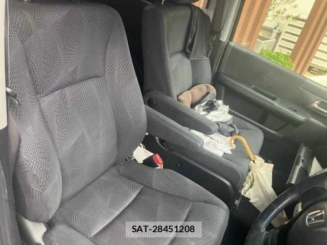 Honda STEP WGN 2011-10 8415143-13