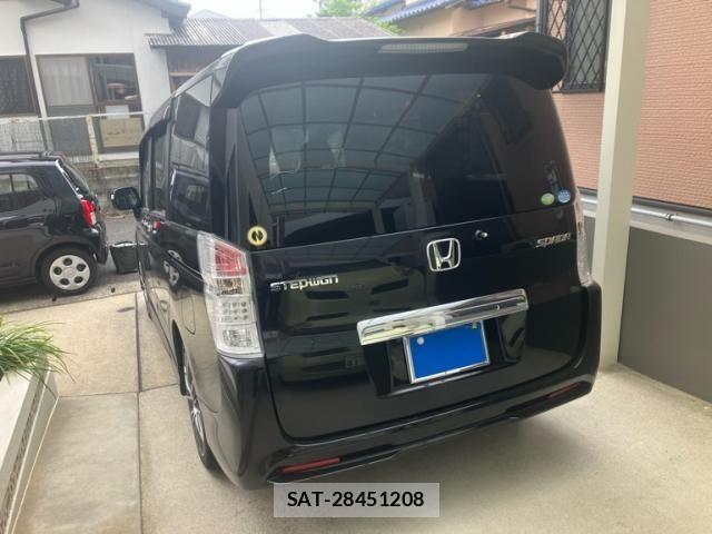 Honda STEP WGN 2011-10 8415143-3