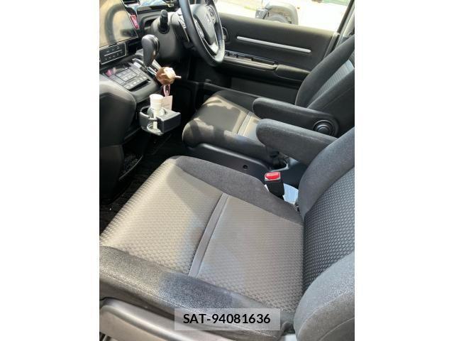 Honda STEP WGN 2018-12 8415118-14