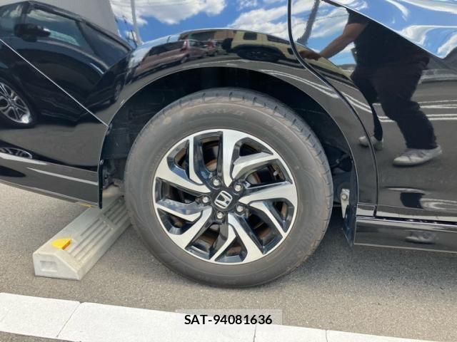 Honda STEP WGN 2018-12 8415118-5