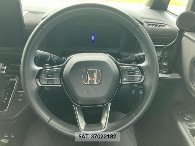 Honda STEP WGN 2022-07 8415115-13