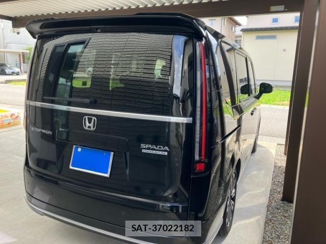 Honda STEP WGN 2022-07 8415115-4