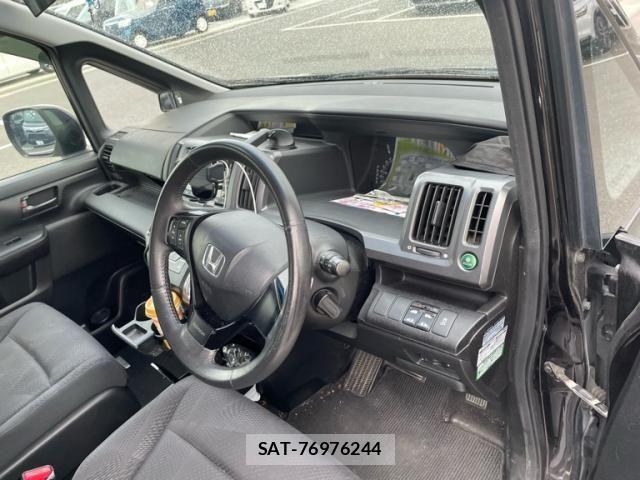 Honda STEP WGN 2010-10 8415151-12