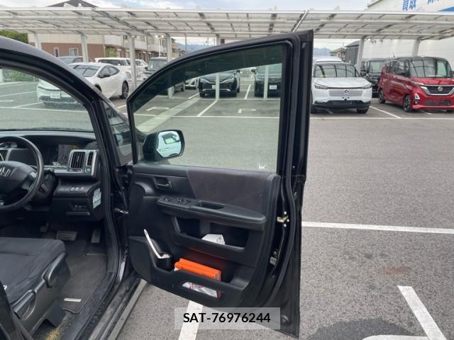 Honda STEP WGN 2010-10 8415151-6