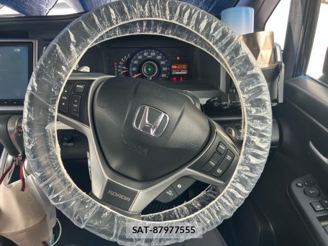 Honda STEP WGN 2014-10 8415141-19