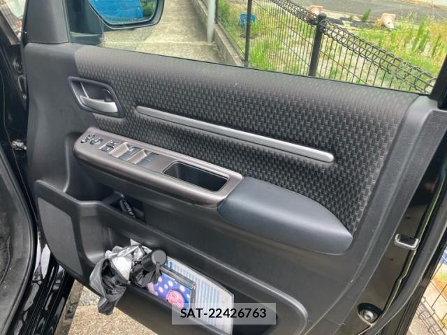 Honda STEP WGN 2017-12 8415119-8