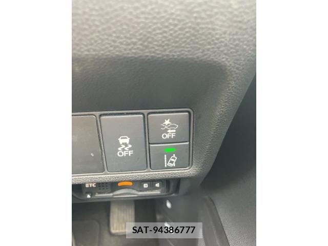 Honda STEP WGN 2016-02 8415139-14