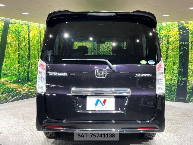 Honda STEP WGN 2012-01 8438936-15