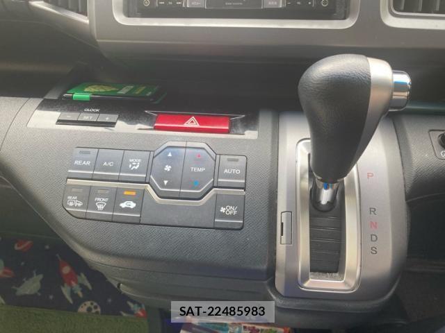 Honda STEP WGN 2012-10 8438938-19