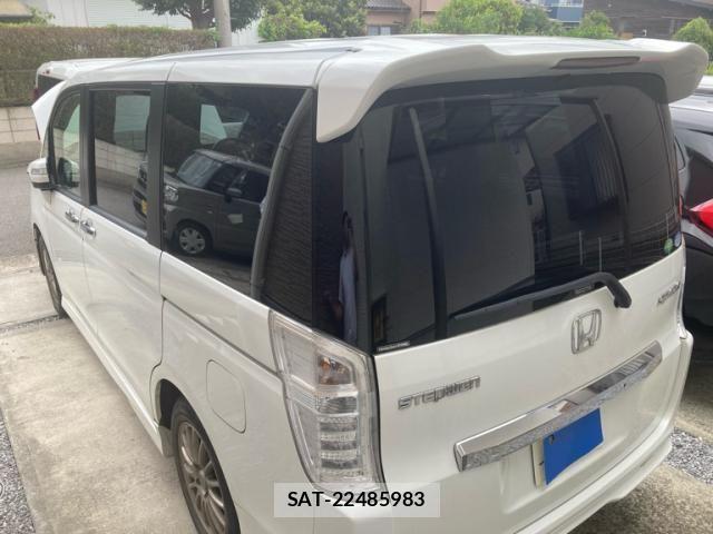 Honda STEP WGN 2012-10 8438938-2