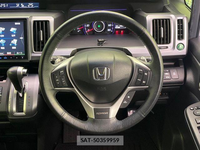 Honda STEP WGN 2014-09 8438935-11