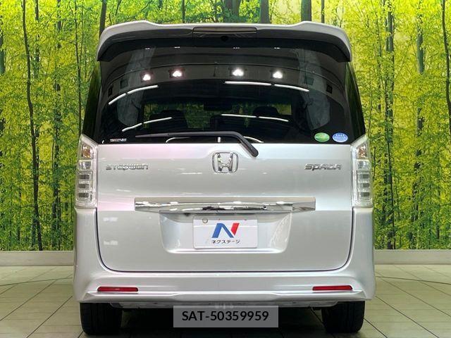 Honda STEP WGN 2014-09 8438935-15