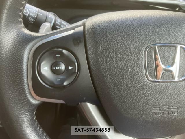 Honda STEP WGN 2017-07 8438934-16