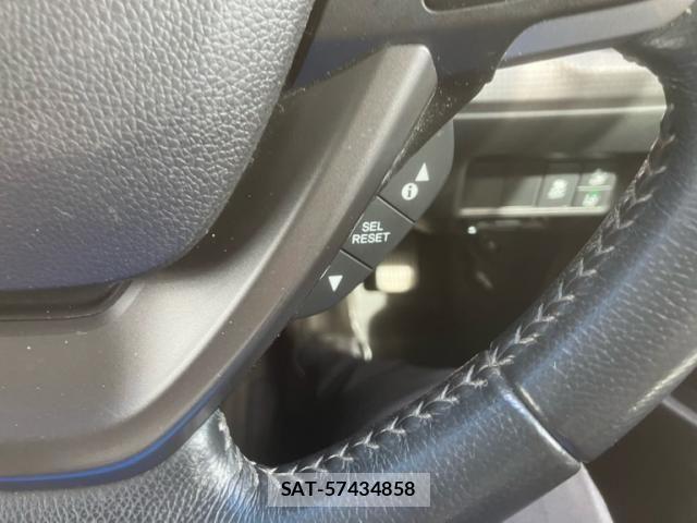 Honda STEP WGN 2017-07 8438934-18