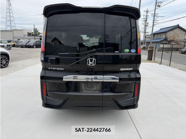 Honda STEP WGN 2015-06 8458521-6
