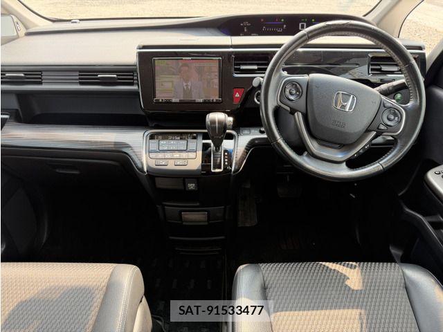 Honda STEP WGN 2016-02 8458516-10