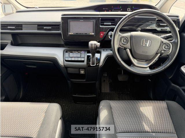 Honda STEP WGN 2016-02 8458517-11