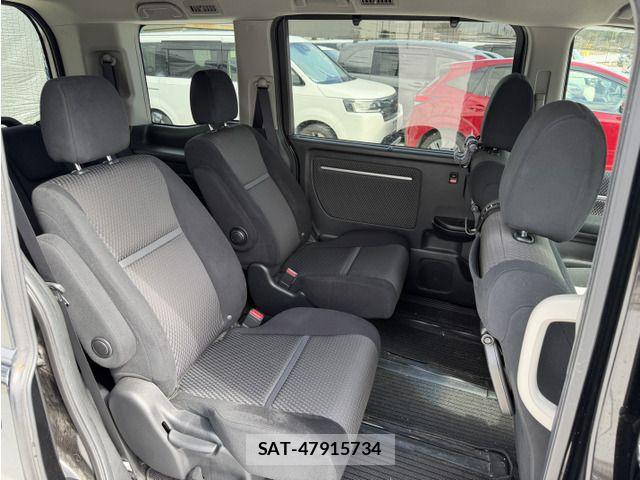 Honda STEP WGN 2016-02 8458517-12
