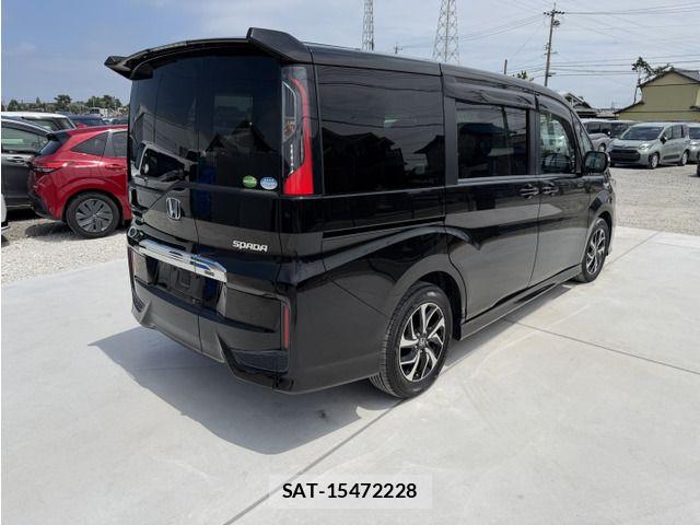 Honda STEP WGN 2018-03 8458514-1