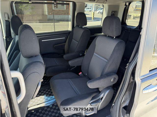 Honda STEP WGN 2015-11 8458518-17