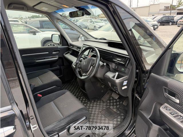 Honda STEP WGN 2015-11 8458518-2