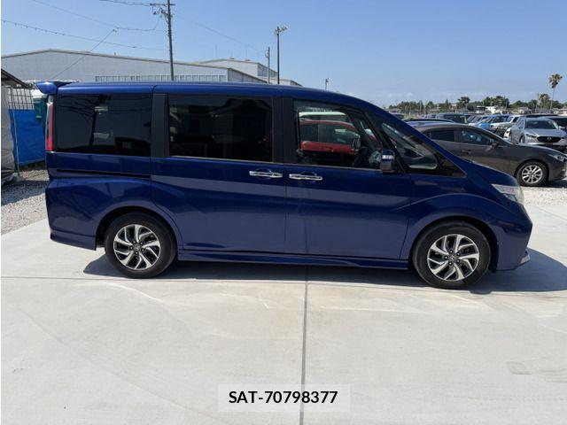 Honda STEP WGN 2018-01 8458513-7