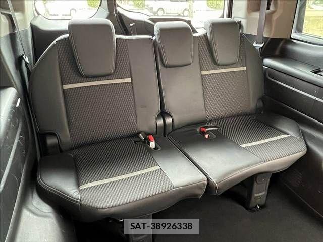 Honda STEP WGN 2015-05 8458520-19