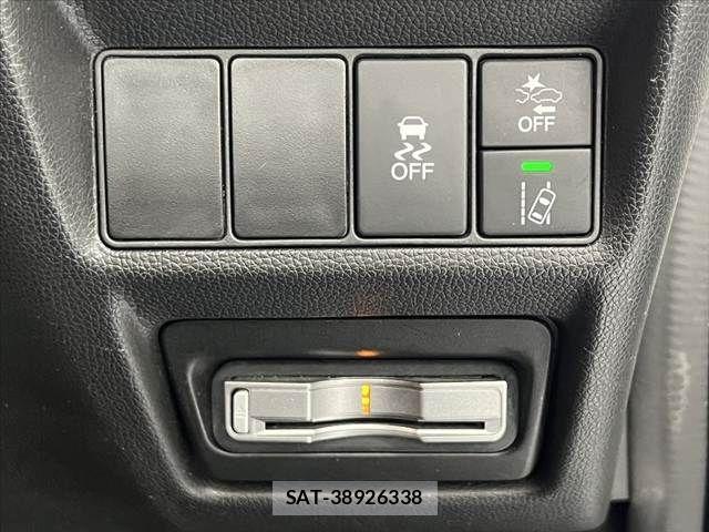 Honda STEP WGN 2015-05 8458520-6