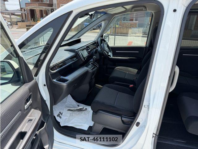 Honda STEP WGN 2015-10 8458519-16