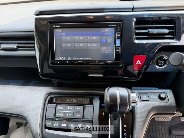 Honda STEP WGN 2015-10 8458519-17