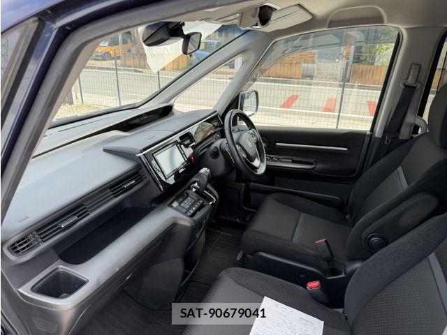 Honda STEP WGN 2018-09 8486118-10