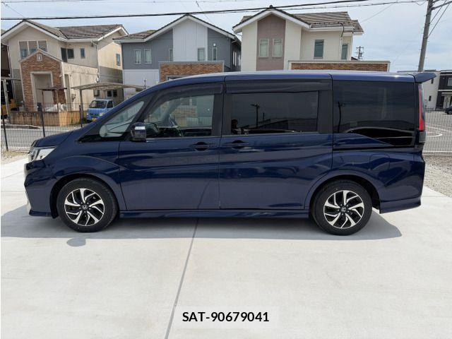 Honda STEP WGN 2018-09 8486118-4